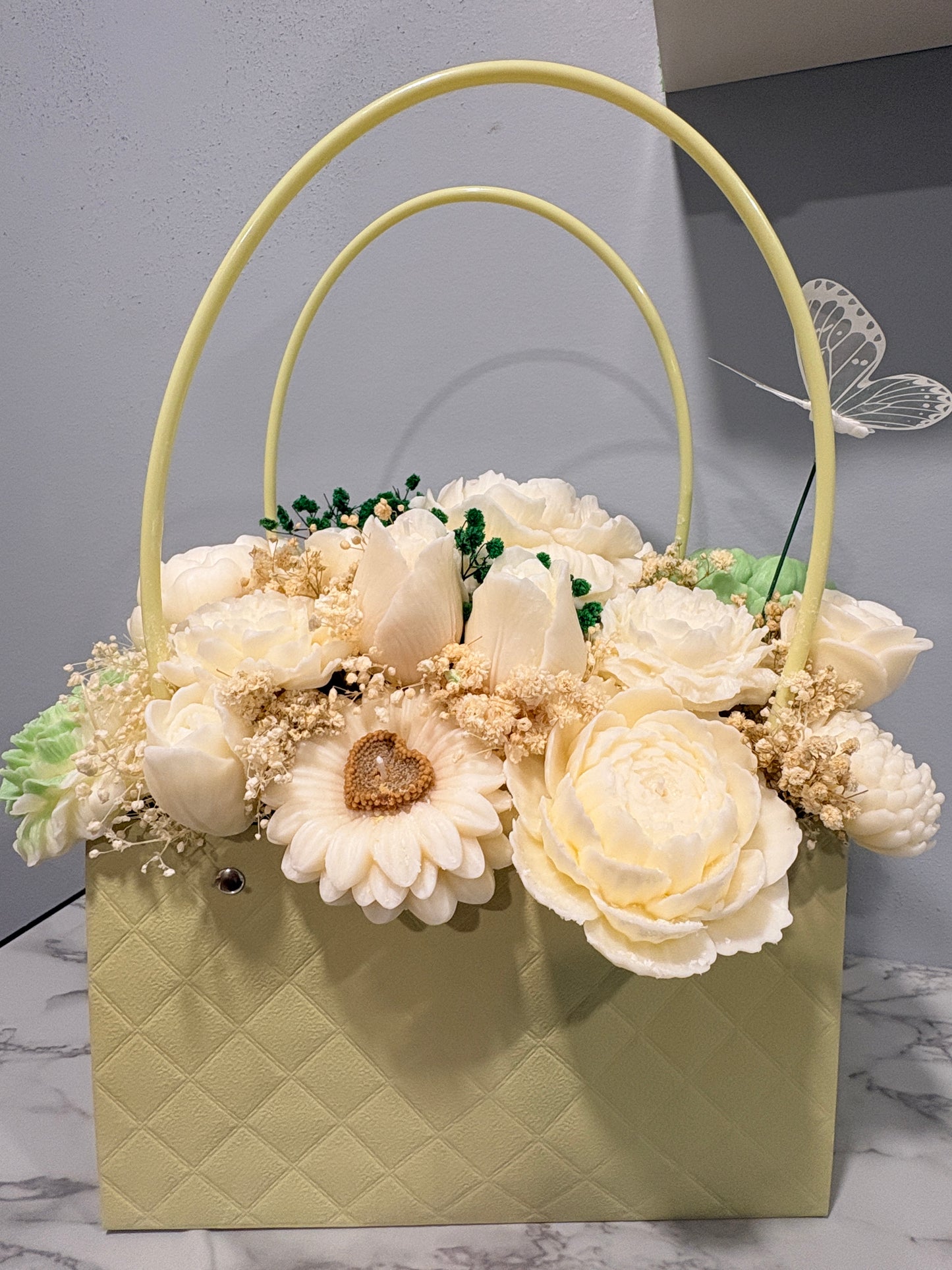 Ivory Handbag Candle Bouquet